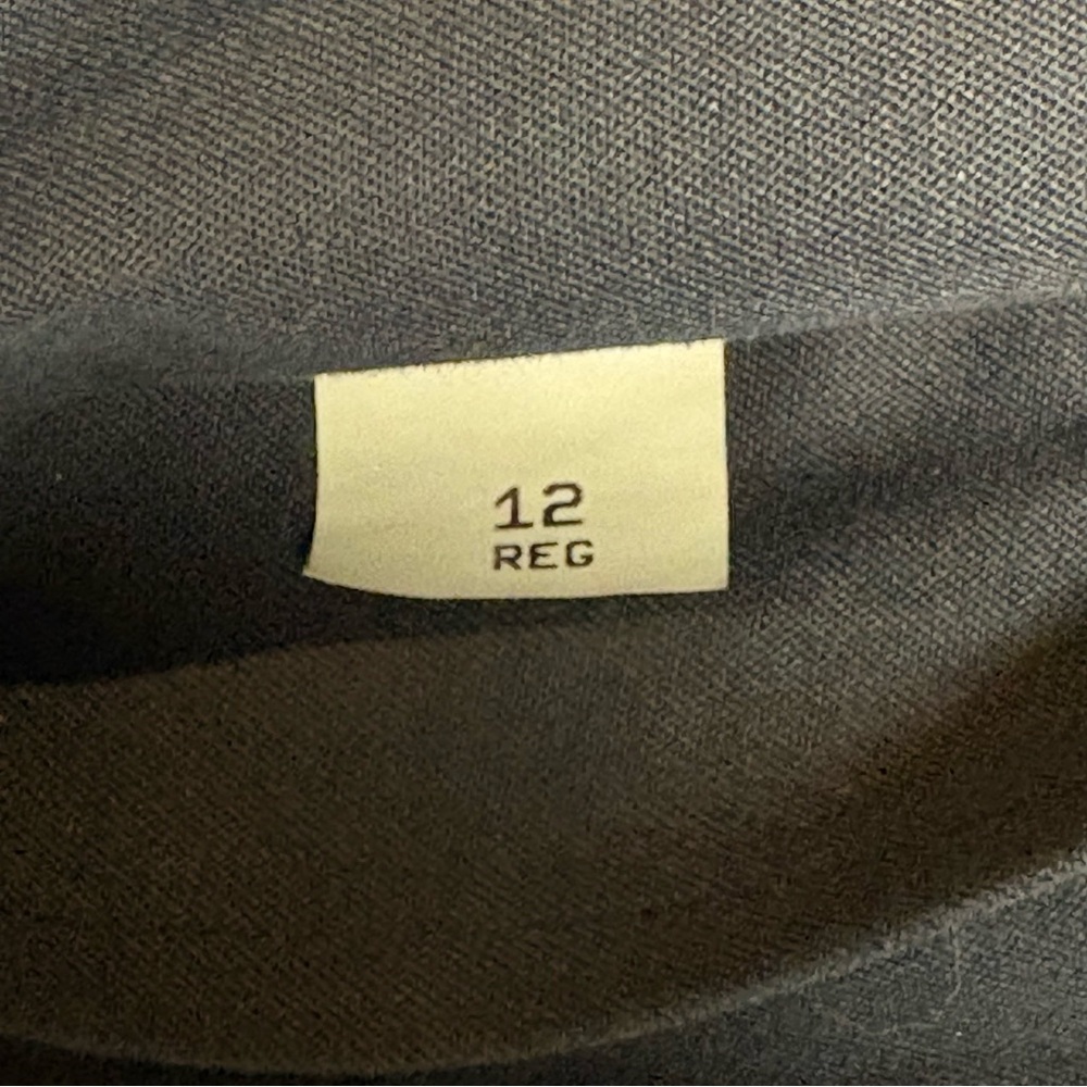 Newport Harbor trench coat for American Airlines. - Picture 13 of 16